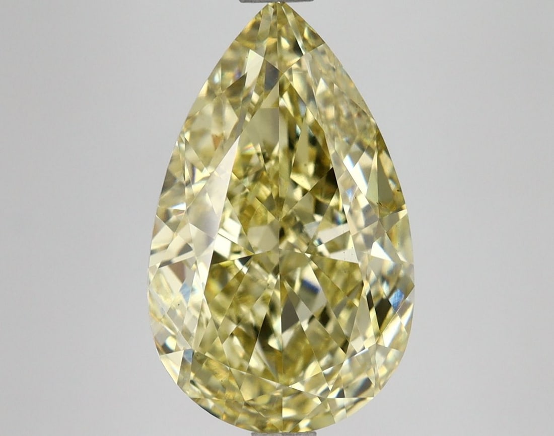 Loose Lab Diamond IGI Pear 4.71ct Fancy Intense Yellow VS1: Loose Lab Diamond IGI Pear 4.71ct Fancy Intense Yellow VS1 Loose lab-grown diamond weighing 4.71ct, pear cut in fancy intense yellow color, VS1 clarity, certified by IGI with dimensions 13.89L x