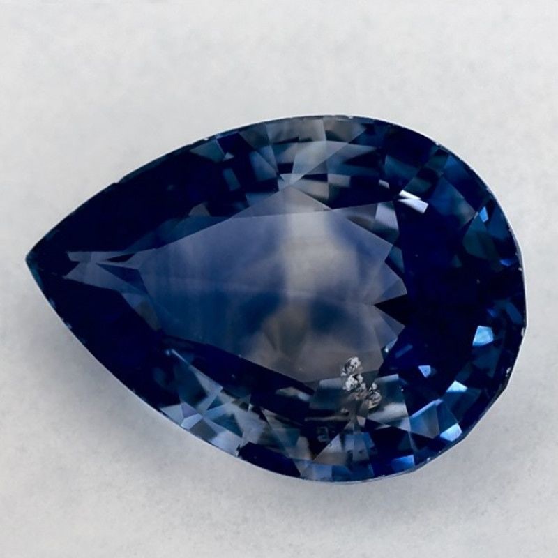 Loose Pear 2.19ct Blue SI Sapphire Gemstone: Loose Pear 2.19ct Blue SI Sapphire Gemstone Loose pear sapphire gemstone, 2.19ct, blue color, SI clarity, heated treatment, no certification. Item Specifics: Type: Sapphire Carat: 2.19 Cut: Faceted