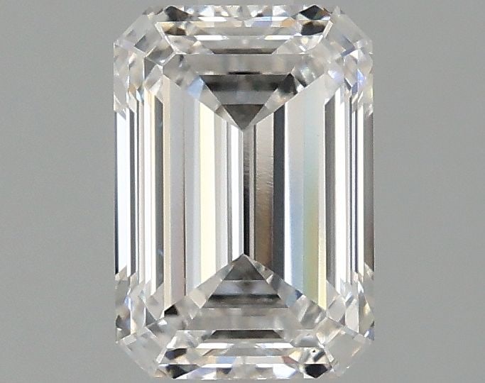 Loose Lab Diamond IGI Emerald 1.55ct D VS1: Loose Lab Diamond IGI Emerald 1.55ct D VS1 This 1.55ct loose lab diamond features an emerald cut in D color and VS1 clarity, certified by IGI, with excellent polish and symmetry. Item Specifics: Sourc