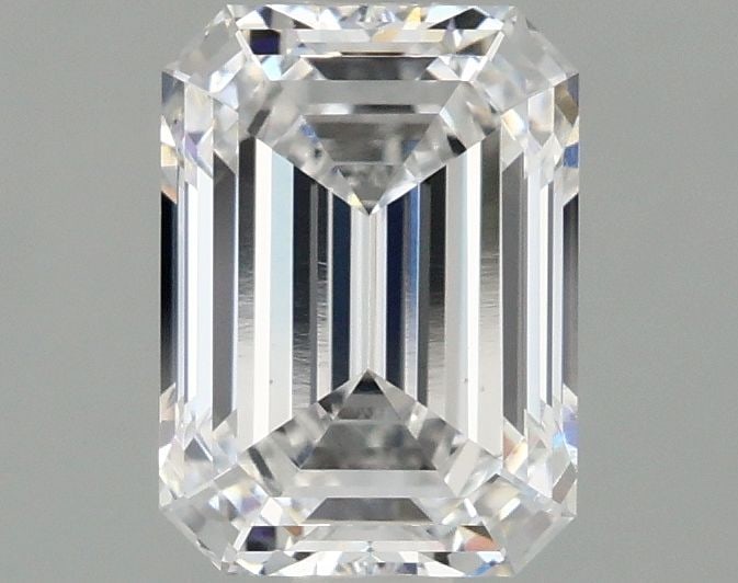Loose Lab Diamond IGI Emerald 1.55ct E VS2: Loose Lab Diamond IGI Emerald 1.55ct E VS2 Loose lab-grown diamond, emerald cut, 1.55ct, color E, clarity VS2, certified by IGI, with measurements of 7.71L x 5.63W x 3.73H. Item Specifics: Source: Thi