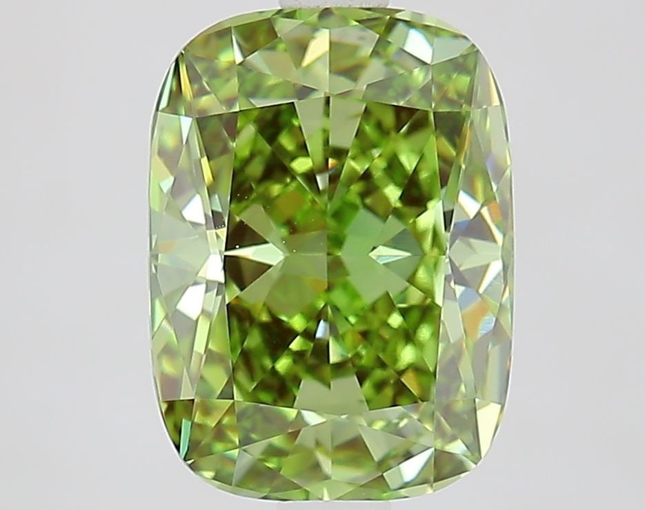 Loose Lab Diamond IGI Cushion Modified 2.63ct Fancy Vivid Green VVS2: Loose Lab Diamond IGI Cushion Modified 2.63ct Fancy Vivid Green VVS2 Loose Lab Diamond IGI Cushion Modified 2.63ct Fancy Vivid Green VVS2, with excellent polish and symmetry, measuring 9.83L x 7.25W x