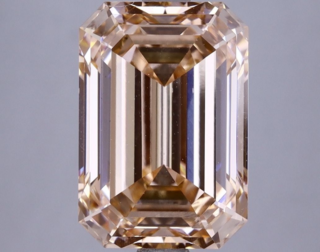 Loose Lab Diamond IGI Emerald 4.06ct Fancy Intense Pink VS2: Loose Lab Diamond IGI Emerald 4.06ct Fancy Intense Pink VS2 Loose Lab Diamond IGI Emerald, 4.06ct, Fancy Intense Pink, VS2 clarity, with good polish and symmetry, measurements 10.9L x 7.49W x 5.03H, c