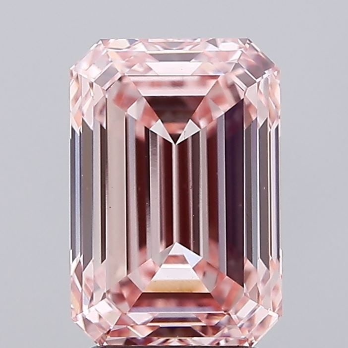 Loose Lab Diamond 3.28ct Fancy Intense Pink VS1 - IGI Emerald: Loose Lab Diamond 3.28ct Fancy Intense Pink VS1 - IGI Emerald Loose lab diamond of 3.28 carats, with a fancy intense pink color and VS1 clarity, certified by IGI. The diamond has excellent polish and