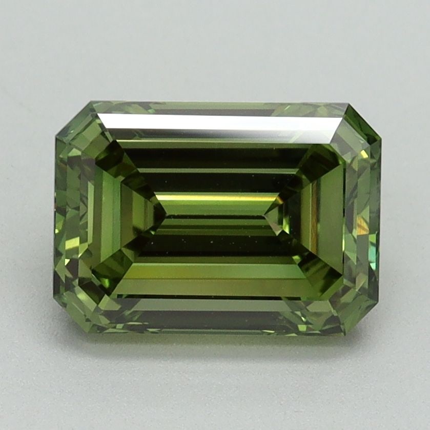 Loose Lab Diamond IGI Emerald 2.03ct Fancy Vivid Green VVS2: Loose Lab Diamond IGI Emerald 2.03ct Fancy Vivid Green VVS2 Loose Lab Diamond IGI Emerald 2.03ct in Fancy Vivid Green color and VVS2 clarity, with excellent polish and symmetry, measuring 8.56L X 6.11