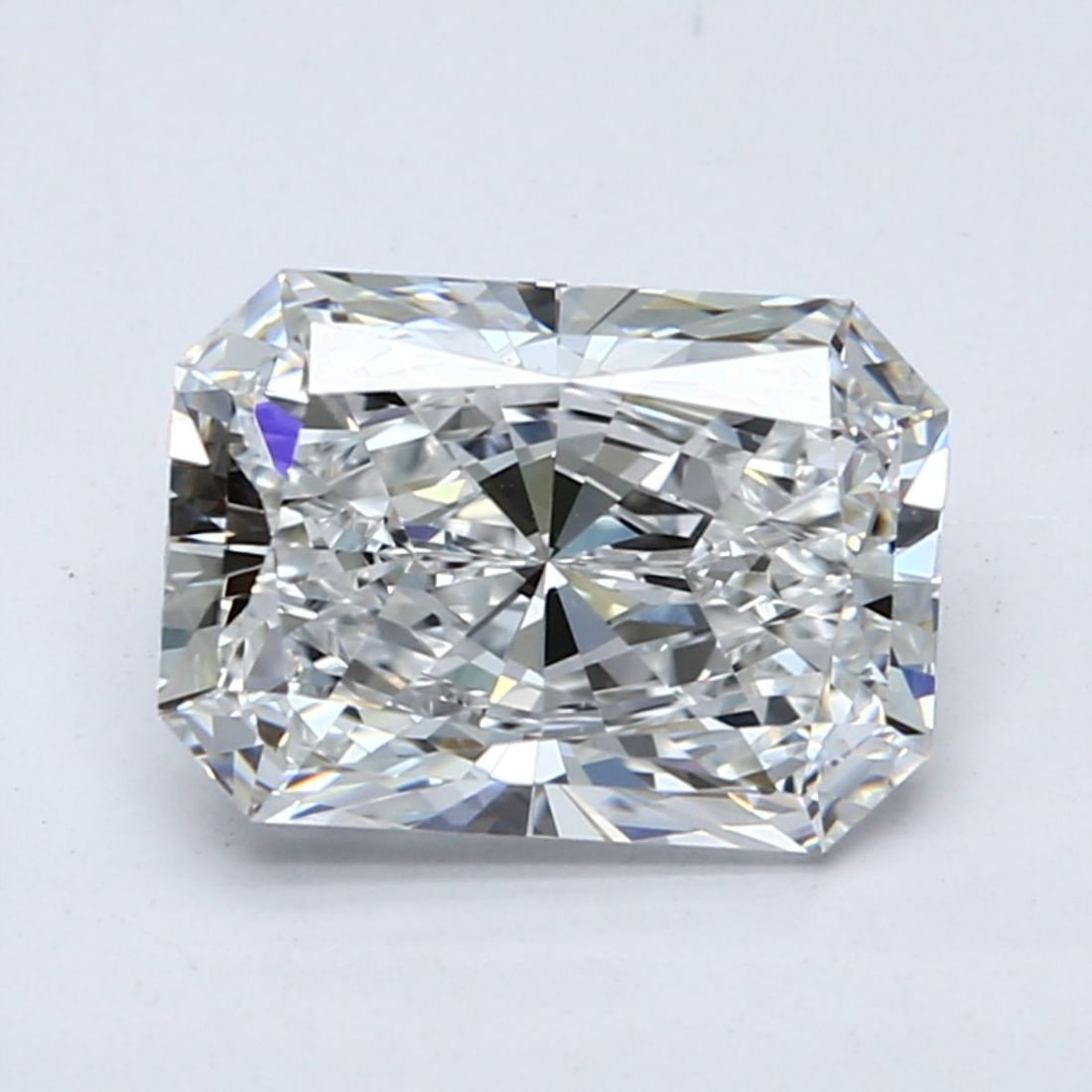 Loose Lab Diamond GIA Radiant 4.02ct D VS1: Loose Lab Diamond GIA Radiant 4.02ct D VS1 Loose lab-grown diamond, GIA certified, radiant cut, 4.02 carats, D color, VS1 clarity, with excellent polish and symmetry, measuring 11.46L X 7.76W X 5.1H.