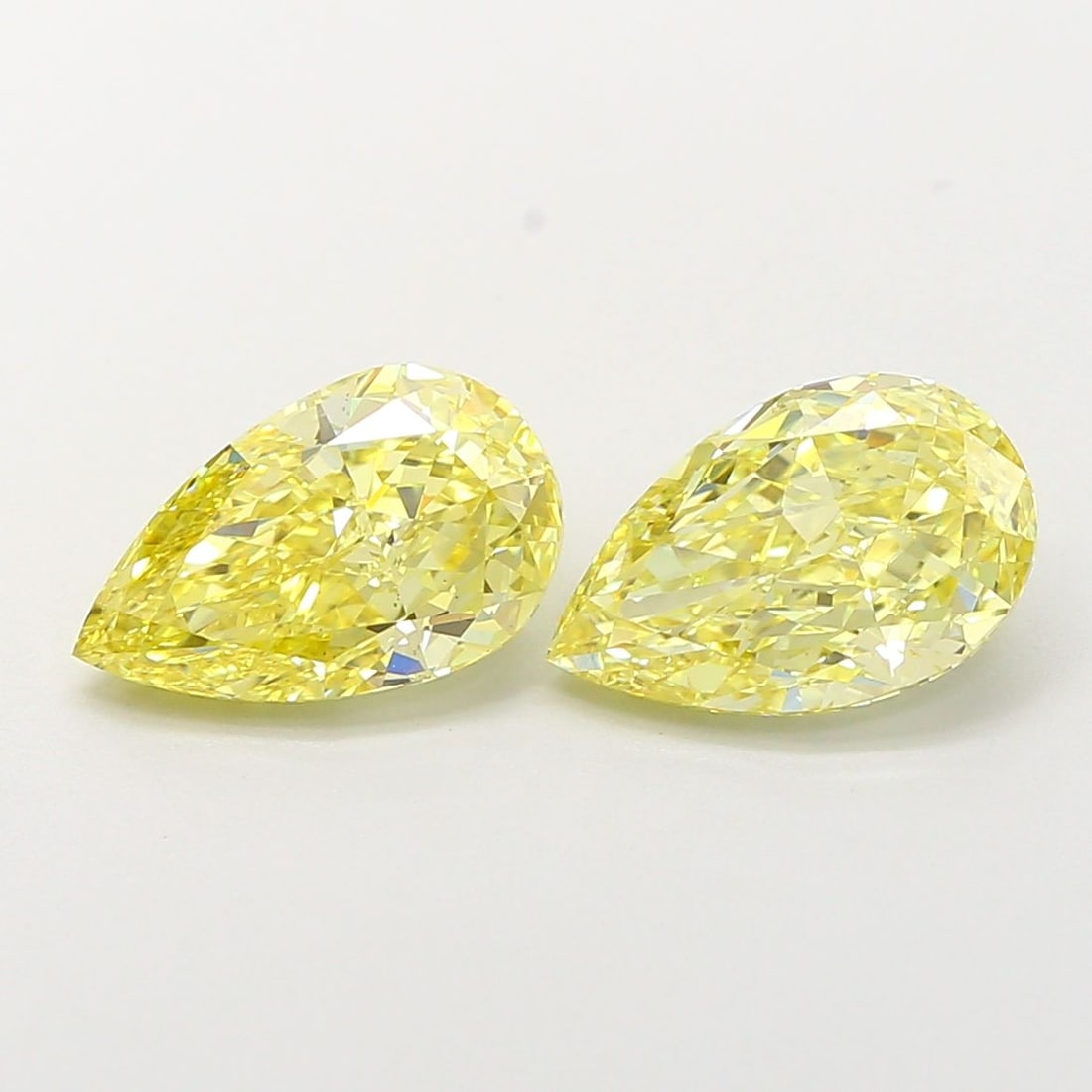 Loose Lab Diamond IGI Pear 1.51ct Fancy Intense Yellow VS1: Loose Lab Diamond IGI Pear 1.51ct Fancy Intense Yellow VS1 Loose Lab Diamond IGI Pear, 1.51ct, Fancy Intense Yellow, VS1 clarity, with EX polish and symmetry. Certified by IGI. Item Specifics: Source: