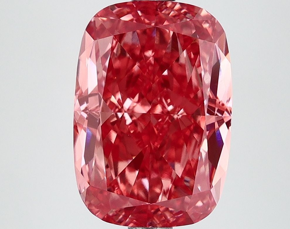 Loose Lab Diamond IGI Cushion Modified 3.59ct Fancy Vivid Pink VS1: Loose Lab Diamond IGI Cushion Modified 3.59ct Fancy Vivid Pink VS1 Loose Lab Diamond IGI Cushion Modified 3.59ct Fancy Vivid Pink VS1, certification: IGI, measurements: 10.64L X 7.38W X 4.93H, polish: