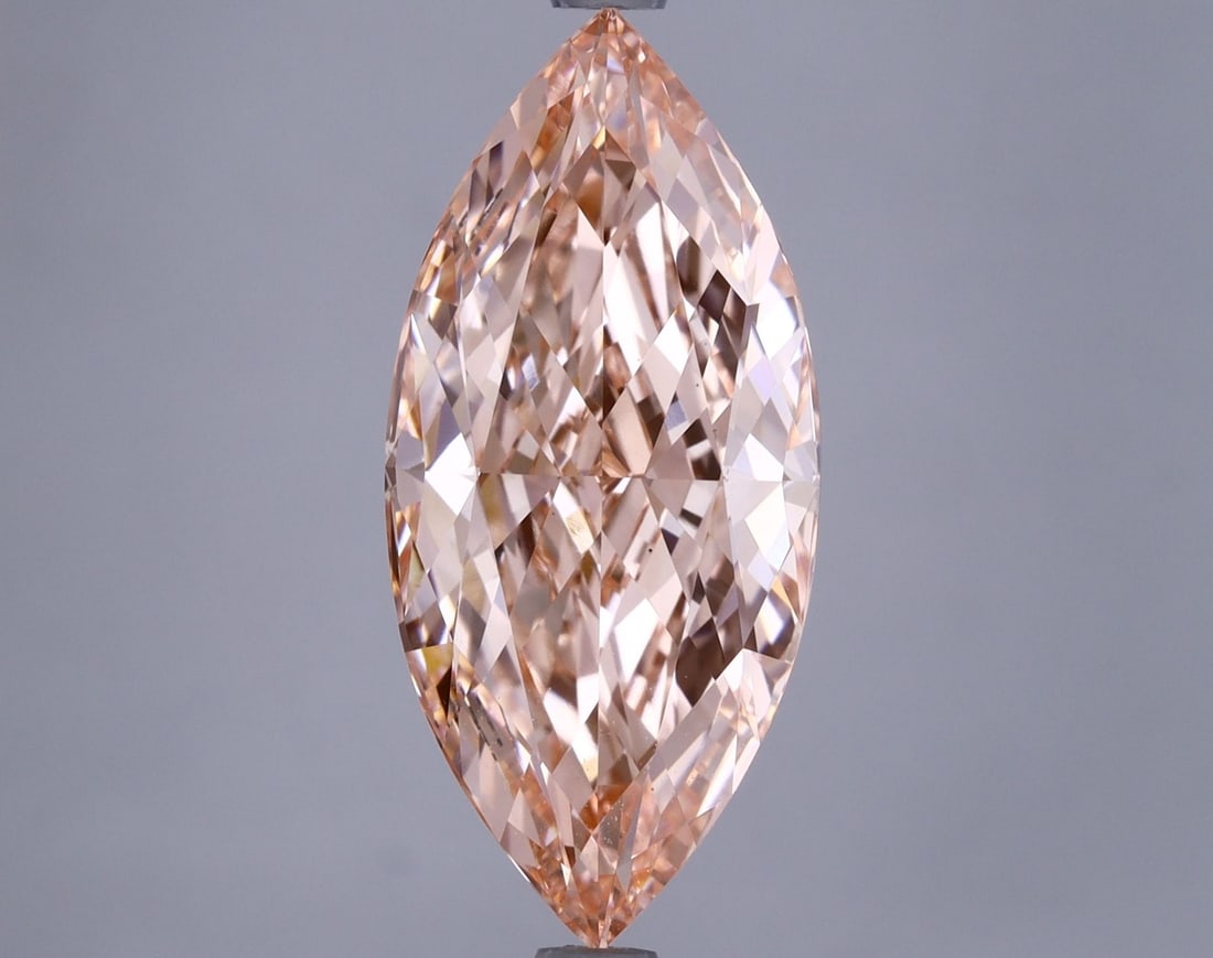 Loose Lab Diamond IGI Marquise 4.32ct Fancy Vivid Pink VS1 (1 of 1)