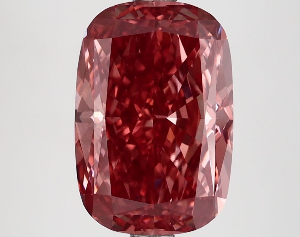 Loose Lab Diamond IGI Cushion Modified 3.57ct Fancy Vivid Brownish Pink VS1: Loose Lab Diamond IGI Cushion Modified 3.57ct Fancy Vivid Brownish Pink VS1 Loose Lab Diamond IGI Cushion Modified, weighing 3.57ct, color Fancy Vivid Brownish Pink, clarity VS1, with EX polish and sy