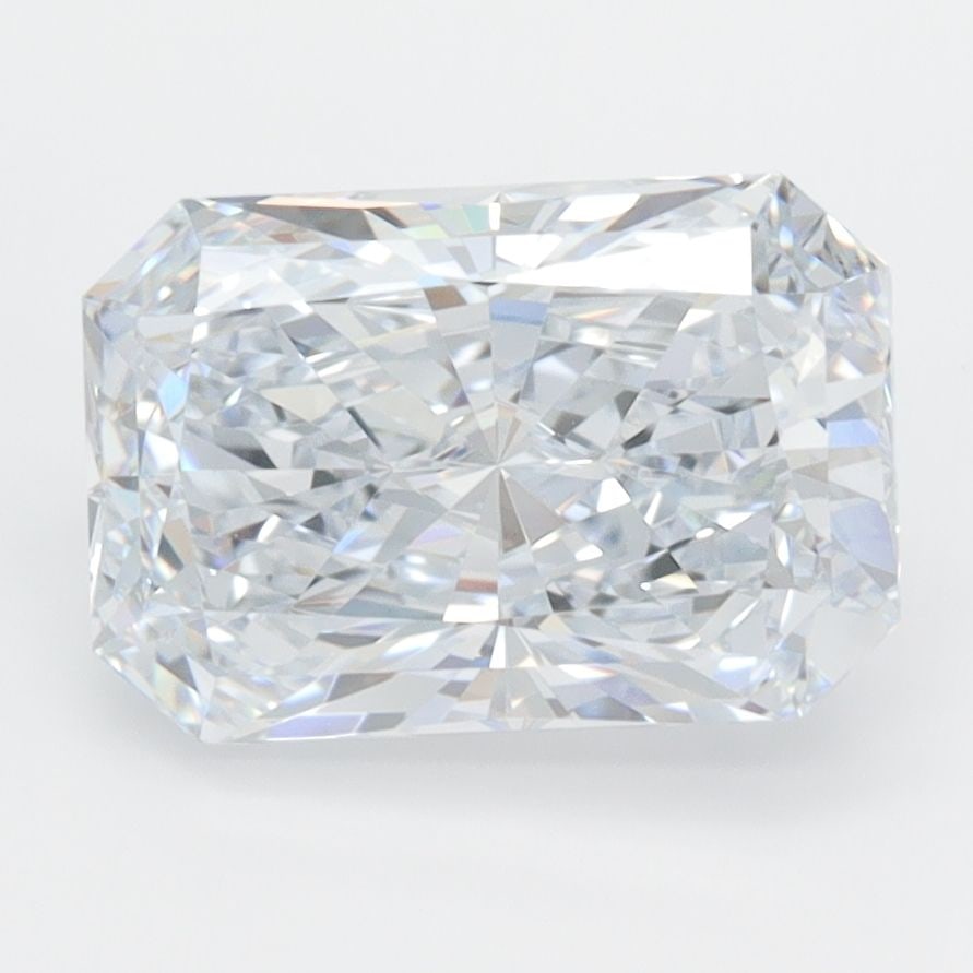 Loose Lab Diamond 2.74ct G VVS1 - IGI Radiant: Loose Lab Diamond 2.74ct G VVS1 - IGI Radiant A 2.74ct Loose Lab Diamond classified G color and VVS1 clarity, certified by IGI, it has excellent polish, symmetry, and measures 10.2L x 6.83W x 4.57H. I