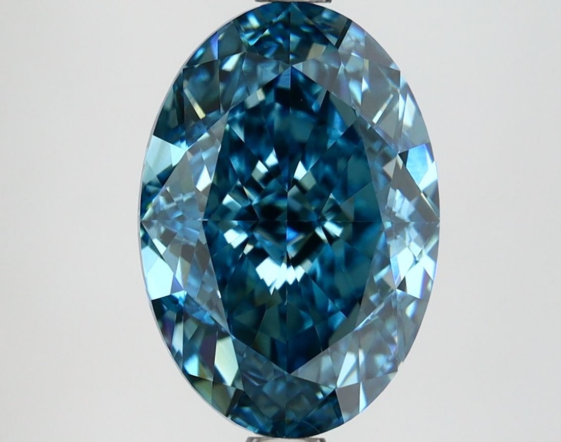 Loose Lab Diamond IGI Oval 4.17ct Fancy Vivid Blue VVS2: Loose Lab Diamond IGI Oval 4.17ct Fancy Vivid Blue VVS2 This 4.17ct oval lab-grown diamond has a Fancy Vivid Blue color and VVS2 clarity, with excellent polish and symmetry. Its measurements are 11.83