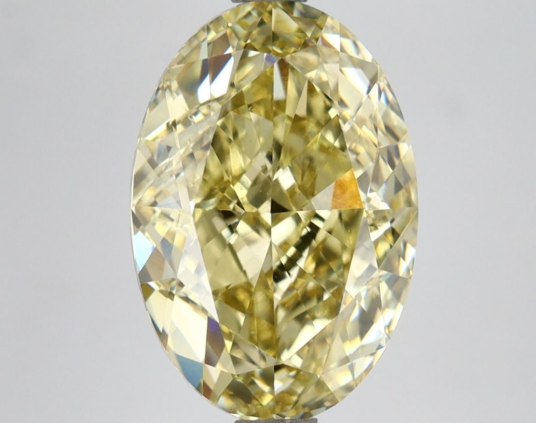 Loose Lab Diamond IGI Oval 4.54ct Fancy Intense Yellow VS1: Loose Lab Diamond IGI Oval 4.54ct Fancy Intense Yellow VS1 Loose Lab Diamond IGI Oval weighing 4.54ct, featuring a Fancy Intense Yellow color and VS1 clarity, exhibiting EX polish and symmetry, measur