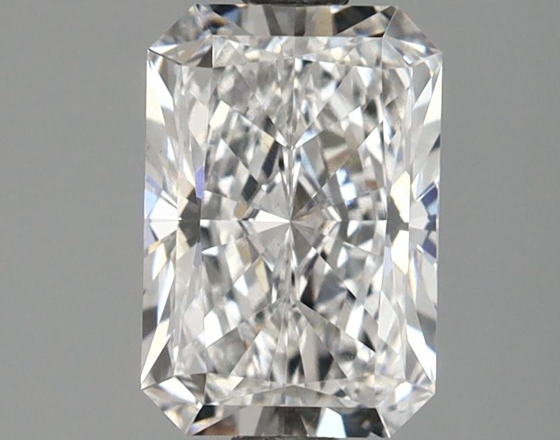 Loose Lab Diamond IGI Radiant 1.66ct E VS1: Loose Lab Diamond IGI Radiant 1.66ct E VS1 Loose Lab Diamond IGI Radiant 1.66ct E VS1 with EX polish and symmetry, measuring 8.45L x 5.76W x 3.87H, certified by IGI. Item Specifics: Source: This Is A