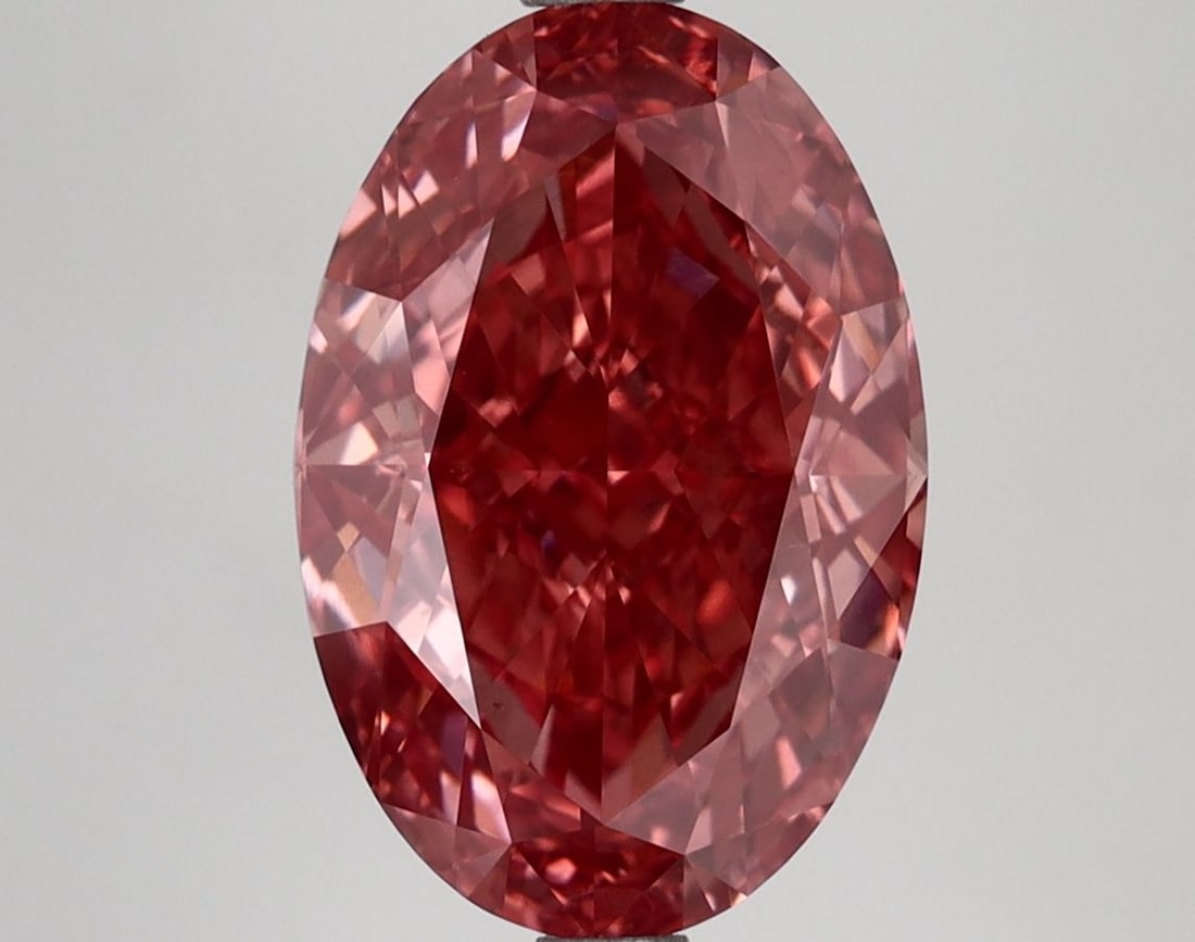 Loose Lab Diamond IGI Oval 4.32ct Fancy Vivid Pink VS1: Loose Lab Diamond IGI Oval 4.32ct Fancy Vivid Pink VS1 Loose Lab Diamond IGI Oval weighing 4.32ct, featuring a Fancy Vivid Pink color and VS1 clarity. This diamond has excellent polish and symmetry, m