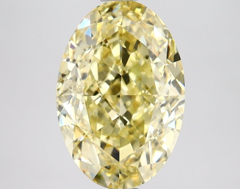 Loose Lab Diamond IGI Oval 3.22ct Fancy Intense Yellow VVS2: Loose Lab Diamond IGI Oval 3.22ct Fancy Intense Yellow VVS2 Loose Lab Diamond IGI Oval, weighing 3.22ct in fancy intense yellow color and clarity VVS2, features excellent polish and symmetry; certifie