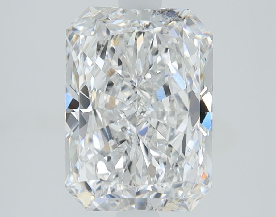 Loose Lab Diamond IGI Radiant 2.16ct E VS1: Loose Lab Diamond IGI Radiant 2.16ct E VS1 This 2.16ct loose lab-grown radiant diamond exhibits an E color and VS1 clarity, with excellent polish and symmetry, certified by IGI. Item Specifics: