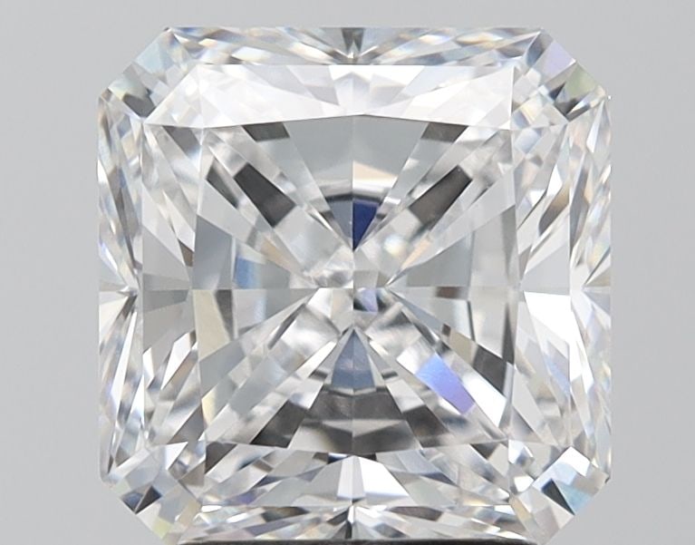Loose Lab Diamond GIA Radiant 3.53ct D VVS2: Loose Lab Diamond GIA Radiant 3.53ct D VVS2 The loose lab-grown diamond is a 3.53ct radiant cut with D color and VVS2 clarity, certified by GIA, measuring 8.42L x 8.25W x 5.53H. Item Specifics: Source