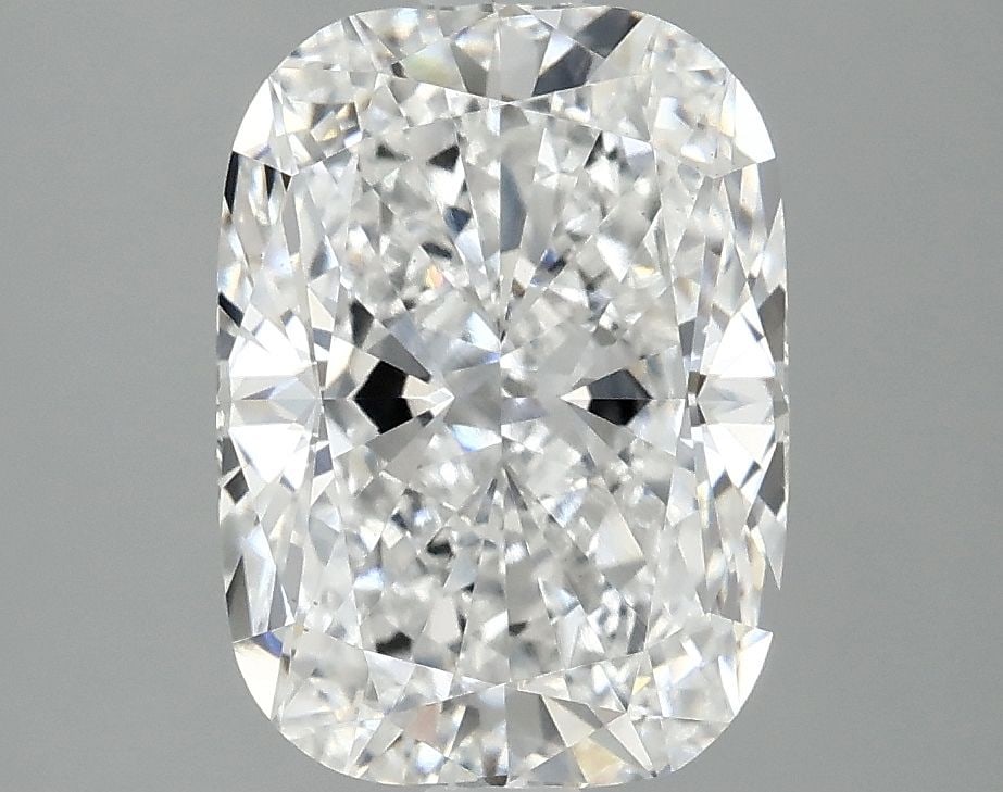 Loose Lab Diamond IGI Cushion Modified 3.07ct D VS1: Loose Lab Diamond IGI Cushion Modified 3.07ct D VS1 Loose lab-grown diamond weighing 3.07ct with a cushion modified cut, color D, clarity VS1, and IGI certification, measuring 10.32L x 7.52W x 5.0H. I