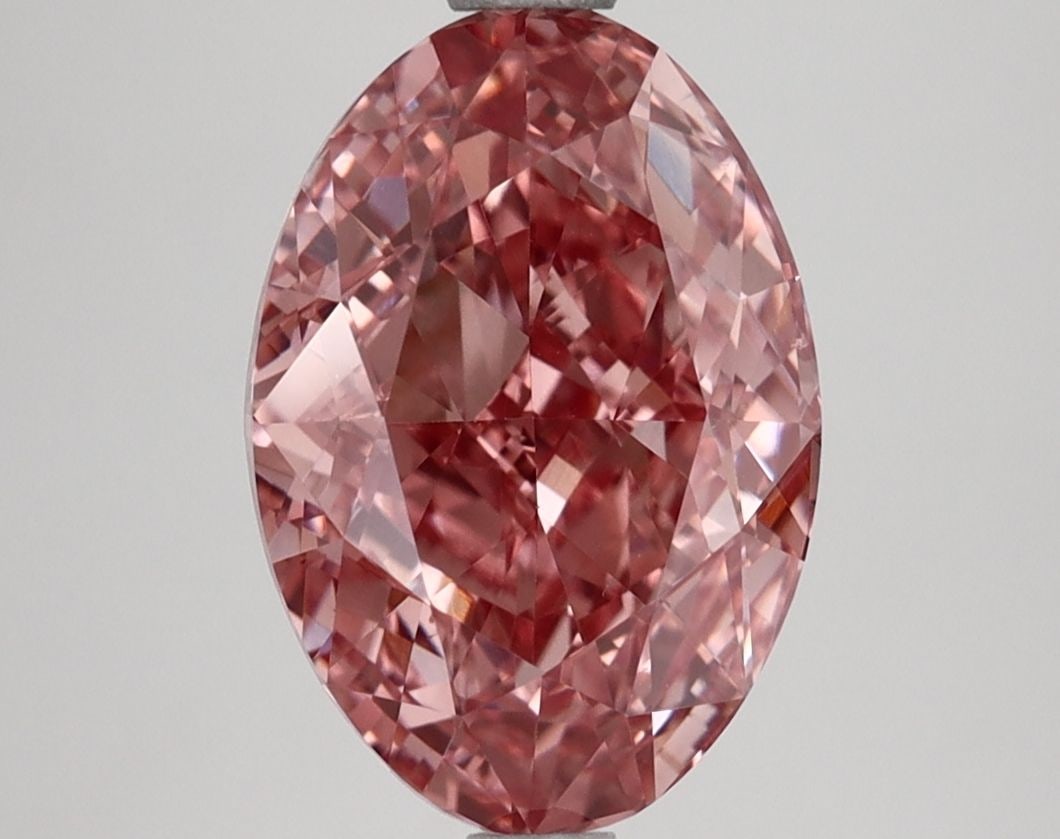 Loose Lab Diamond IGI Oval 3.5ct Fancy Vivid Pink VS1: Loose Lab Diamond IGI Oval 3.5ct Fancy Vivid Pink VS1 Loose Lab Diamond IGI Oval, 3.5ct, Fancy Vivid Pink, VS1 clarity, with Polish: EX and Symmetry: VG; measurements are 11.39L x 7.85W x 5.05H, certi