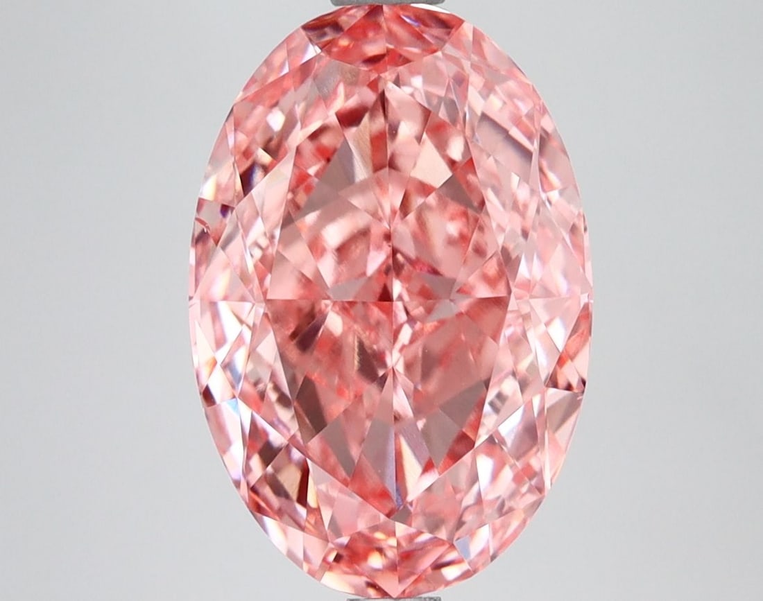 Loose Lab Diamond IGI Oval 4.1ct Fancy Vivid Pink VS2: Loose Lab Diamond IGI Oval 4.1ct Fancy Vivid Pink VS2 Loose lab-grown diamond, 4.1ct oval cut, color Fancy Vivid Pink, clarity VS2 with IGI certification. Measurements: 12.47L X 8.42W X 5.11H. Item Sp