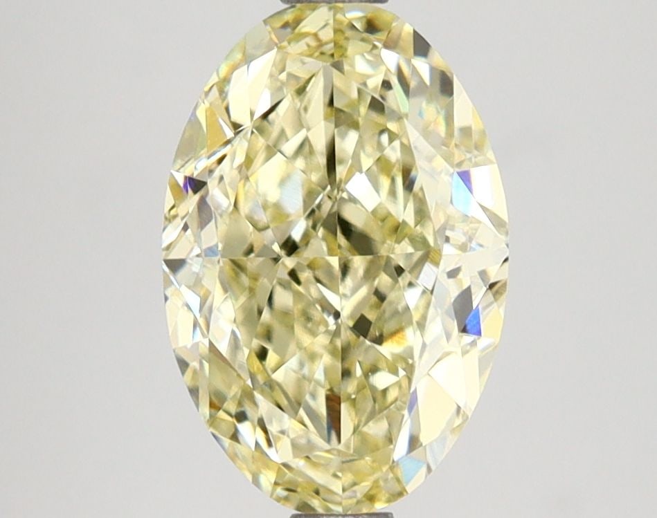 Loose Lab Diamond IGI Oval 2.55ct Fancy Yellow VVS2: Loose Lab Diamond IGI Oval 2.55ct Fancy Yellow VVS2 Loose lab-grown diamond weighing 2.55ct, oval cut, Fancy Yellow color, VVS2 clarity, with EX polish and symmetry, certified by IGI. Item Specifics: