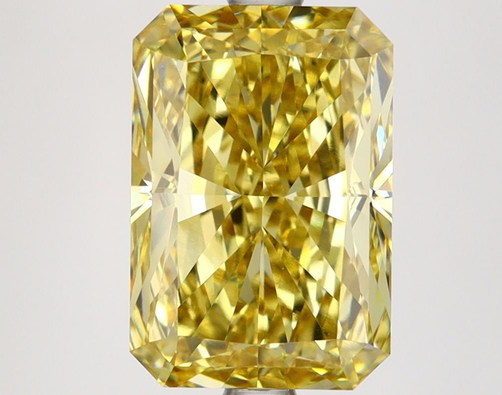 Loose Lab Diamond IGI Radiant 3.66ct Fancy Vivid Yellow VVS1: Loose Lab Diamond IGI Radiant 3.66ct Fancy Vivid Yellow VVS1 Loose Lab Diamond IGI Radiant, 3.66ct, Fancy Vivid Yellow, VVS1 clarity, featuring excellent polish and symmetry, certified by IGI. Item Sp