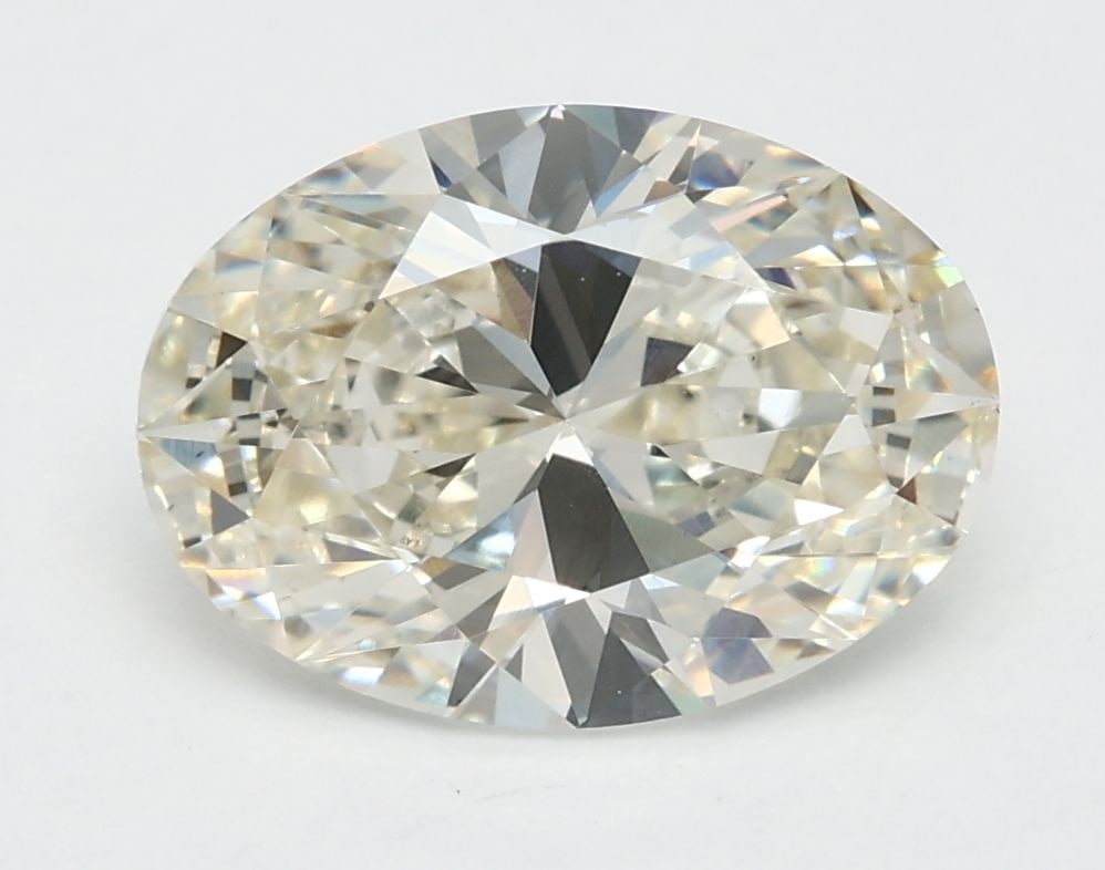 Loose Lab Diamond IGI Oval 2.11ct J VS1: Loose Lab Diamond IGI Oval 2.11ct J VS1 Loose lab diamond IGI certified, 2.11ct oval cut with J color and VS1 clarity, excellent polish and symmetry, measuring 10.09L x 7.29W x 4.42H. Item Specifics: