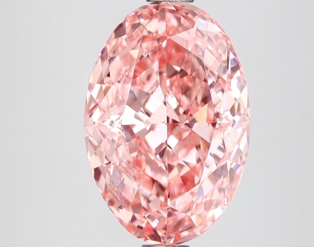 Loose Lab Diamond IGI Oval 2.79ct Fancy Vivid Pink VVS2: Loose Lab Diamond IGI Oval 2.79ct Fancy Vivid Pink VVS2 Loose Lab Diamond IGI Oval, weighing 2.79ct, with fancy vivid pink color and clarity VVS2, featuring excellent polish and symmetry. Certified by