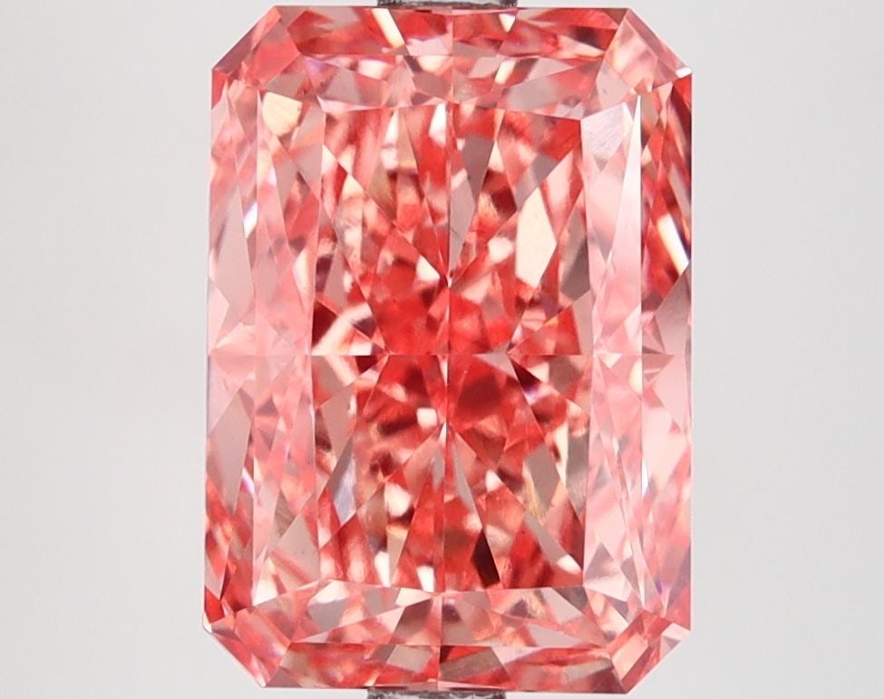 Loose Lab Diamond IGI Radiant 3.56ct Fancy Vivid Pink VS1: Loose Lab Diamond IGI Radiant 3.56ct Fancy Vivid Pink VS1 Loose lab-grown diamond, IGI certified, 3.56ct radiant cut, fancy vivid pink color, clarity VS1, excellent polish and symmetry, measuring 10.3