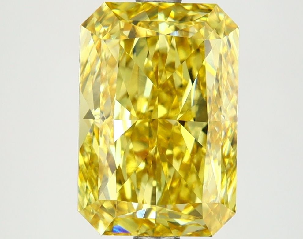 Loose Lab Diamond IGI Radiant 3.5ct Fancy Vivid Yellow VS1: Loose Lab Diamond IGI Radiant 3.5ct Fancy Vivid Yellow VS1 Loose Lab Diamond IGI Radiant, 3.5ct, Fancy Vivid Yellow, VS1 clarity, with measurements of 10.47L x 7.08W x 4.77H, certified by IGI. Item Sp