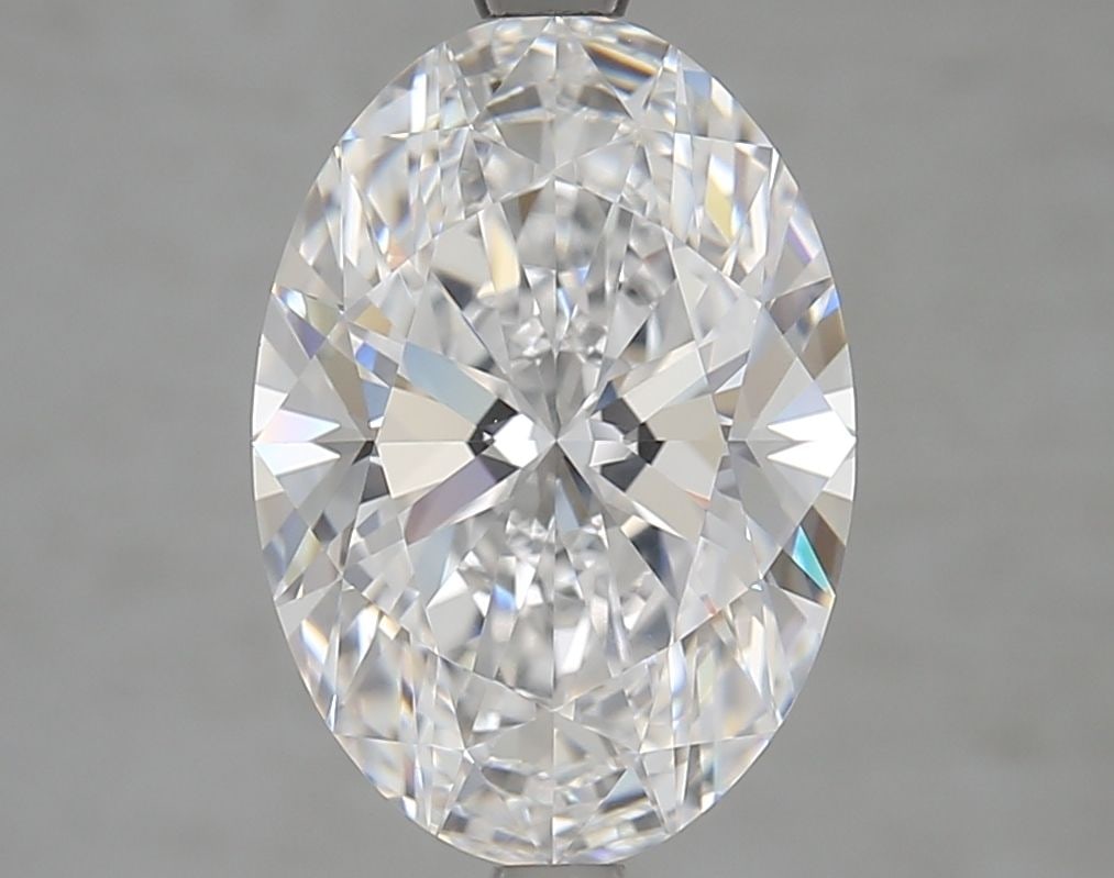 Loose Lab Diamond 4.02ct D VVS2 - GIA Oval: Loose Lab Diamond 4.02ct D VVS2 - GIA Oval Loose Lab Diamond of 4.02ct with a D color grade and VVS2 clarity in an Oval cut, featuring excellent polish and symmetry, certified by GIA. Item Specifics: