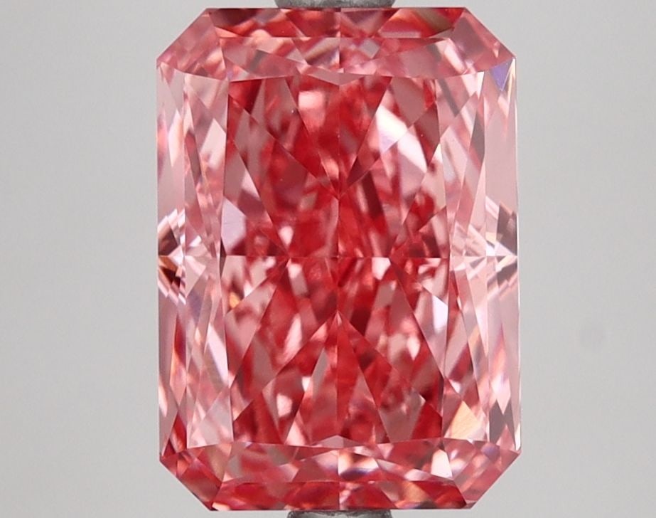 Loose Lab Diamond IGI Radiant 3.26ct Fancy Vivid Pink VS1: Loose Lab Diamond IGI Radiant 3.26ct Fancy Vivid Pink VS1 Loose Lab Diamond IGI Radiant 3.26ct Fancy Vivid Pink VS1, boasting a fancy vivid pink color and VS1 clarity, measures 9.77L x 7.01W x 4.87H,
