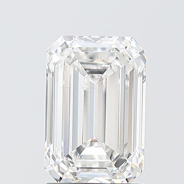 Loose Lab Diamond IGI Emerald 2.02ct E VS1: Loose Lab Diamond IGI Emerald 2.02ct E VS1 Loose Lab Diamond IGI Emerald 2.02ct E VS1, featuring an E color and VS1 clarity, measuring 8.78L x 5.87W x 3.77H, certified by IGI. Item Specifics: Source: