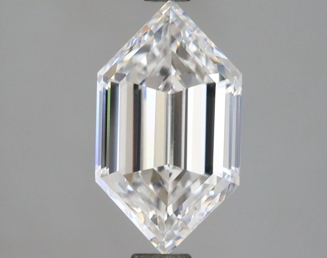 IGI 2.61ct Hexagonal D VVS2 - Loose Lab Diamond (1 of 1)
