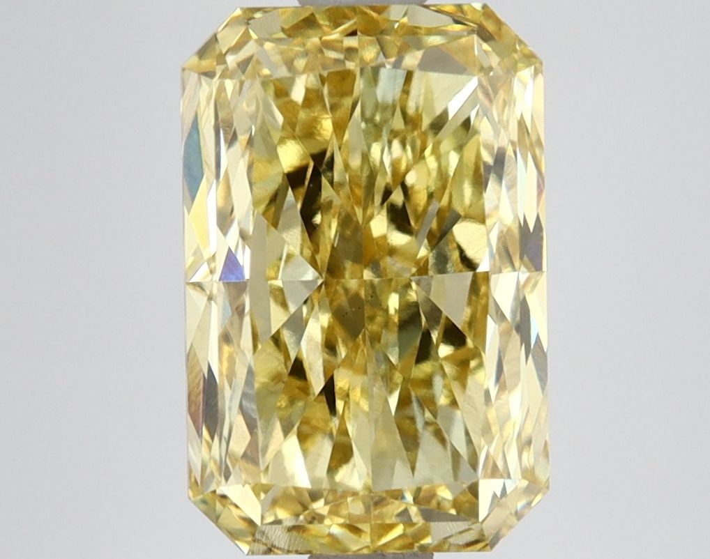 Loose Lab Diamond IGI Radiant 3.51ct Fancy Vivid Yellow VS1: Loose Lab Diamond IGI Radiant 3.51ct Fancy Vivid Yellow VS1 Loose Lab Diamond IGI Radiant, 3.51ct, Color Fancy Vivid Yellow, Clarity VS1, certified by IGI, featuring excellent polish, excellent symmet