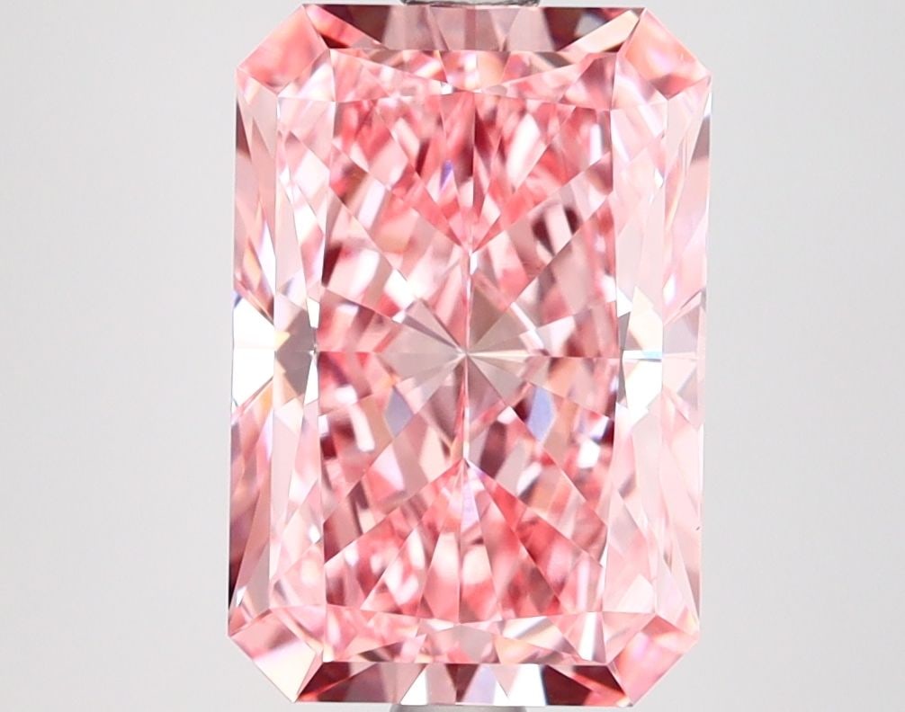 Loose Lab Diamond IGI Radiant 3.19ct Fancy Vivid Pink VVS2: Loose Lab Diamond IGI Radiant 3.19ct Fancy Vivid Pink VVS2 Loose Lab Diamond IGI Radiant weighing 3.19ct, Fancy Vivid Pink color, VVS2 clarity, with EX polish and EX symmetry, certified by IGI. Item S