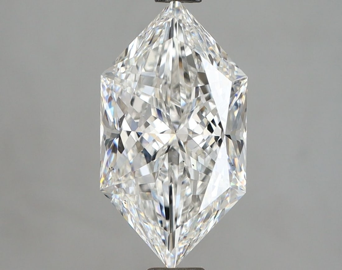 Loose Lab Diamond IGI Hexagonal 2.6ct F VS2 (1 of 1)