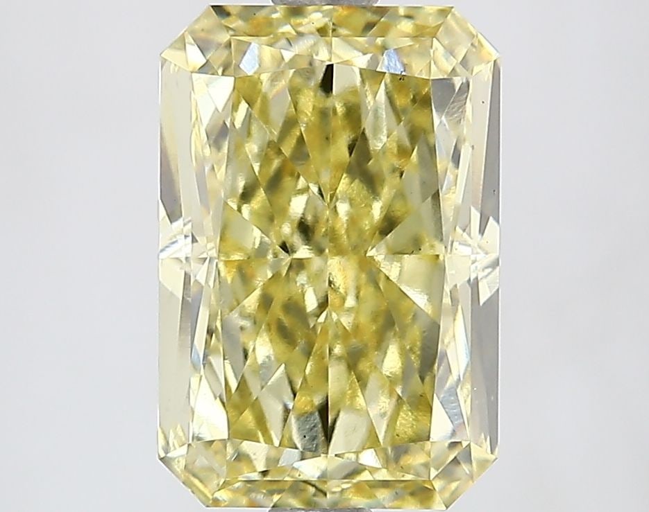 Loose Lab Diamond IGI Radiant 3.27ct Fancy Intense Yellow VS1: Loose Lab Diamond IGI Radiant 3.27ct Fancy Intense Yellow VS1 Loose lab-grown diamond, IGI certified, radiant cut, 3.27ct, fancy intense yellow color, VS1 clarity, with good polish and symmetry. Item