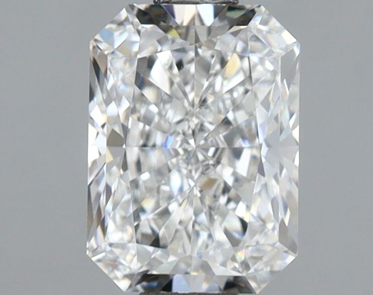 Loose Lab Diamond IGI Radiant 1.53ct D VS1: Loose Lab Diamond IGI Radiant 1.53ct D VS1 Loose lab-grown diamond, IGI certified, radiant cut, 1.53ct, D color, VS1 clarity, with excellent polish and symmetry, measuring 7.71L x 5.64W x 3.97H. Item