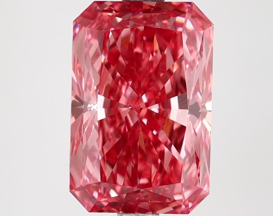 Loose Lab Diamond IGI Radiant 3.01ct Fancy Vivid Pink VVS2: Loose Lab Diamond IGI Radiant 3.01ct Fancy Vivid Pink VVS2 Loose Lab Diamond IGI Radiant, 3.01ct Fancy Vivid Pink, VVS2 clarity, with measurements of 10.01L x 6.64W x 4.69H; certified by IGI. Item Spe