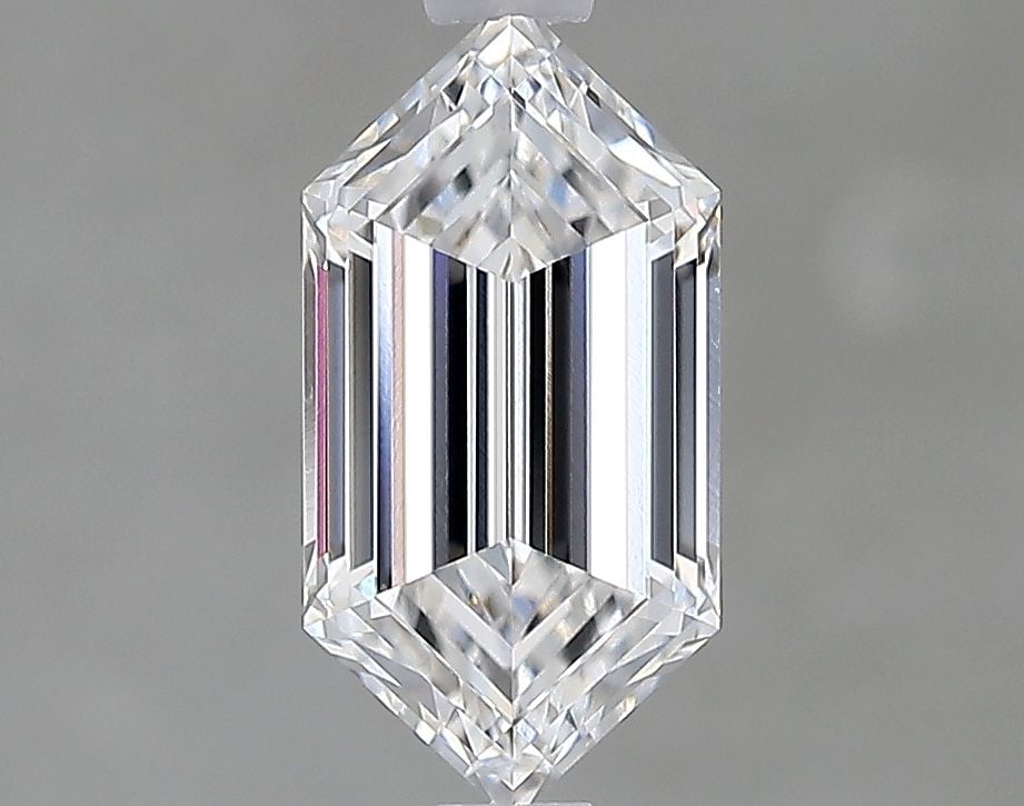 Loose Lab Diamond GIA Asscher 1.03ct E VVS2: Loose Lab Diamond GIA Asscher 1.03ct E VVS2 Loose lab-grown diamond weighing 1.03ct with an Asscher cut, color E, and clarity VVS2. Certified by GIA, it has excellent polish and very good symmetry, me