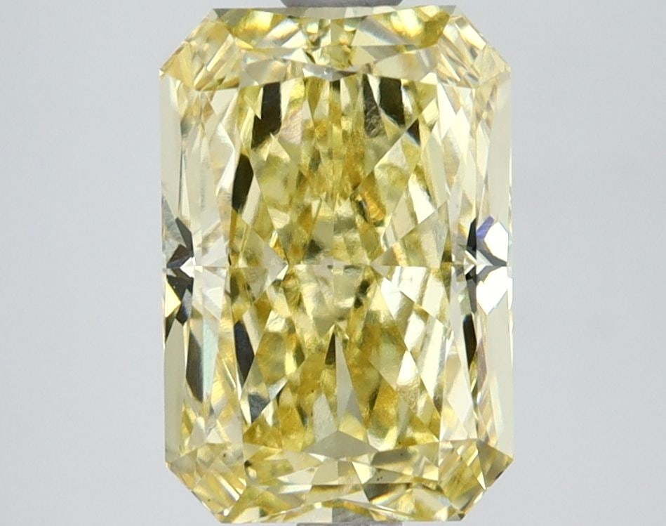 Loose Lab Diamond IGI Radiant 3.02ct Fancy Intense Yellow VS1: Loose Lab Diamond IGI Radiant 3.02ct Fancy Intense Yellow VS1 Loose Lab Diamond IGI Radiant, weighing 3.02ct, with Fancy Intense Yellow color, VS1 clarity, excellent polish and symmetry, certified by