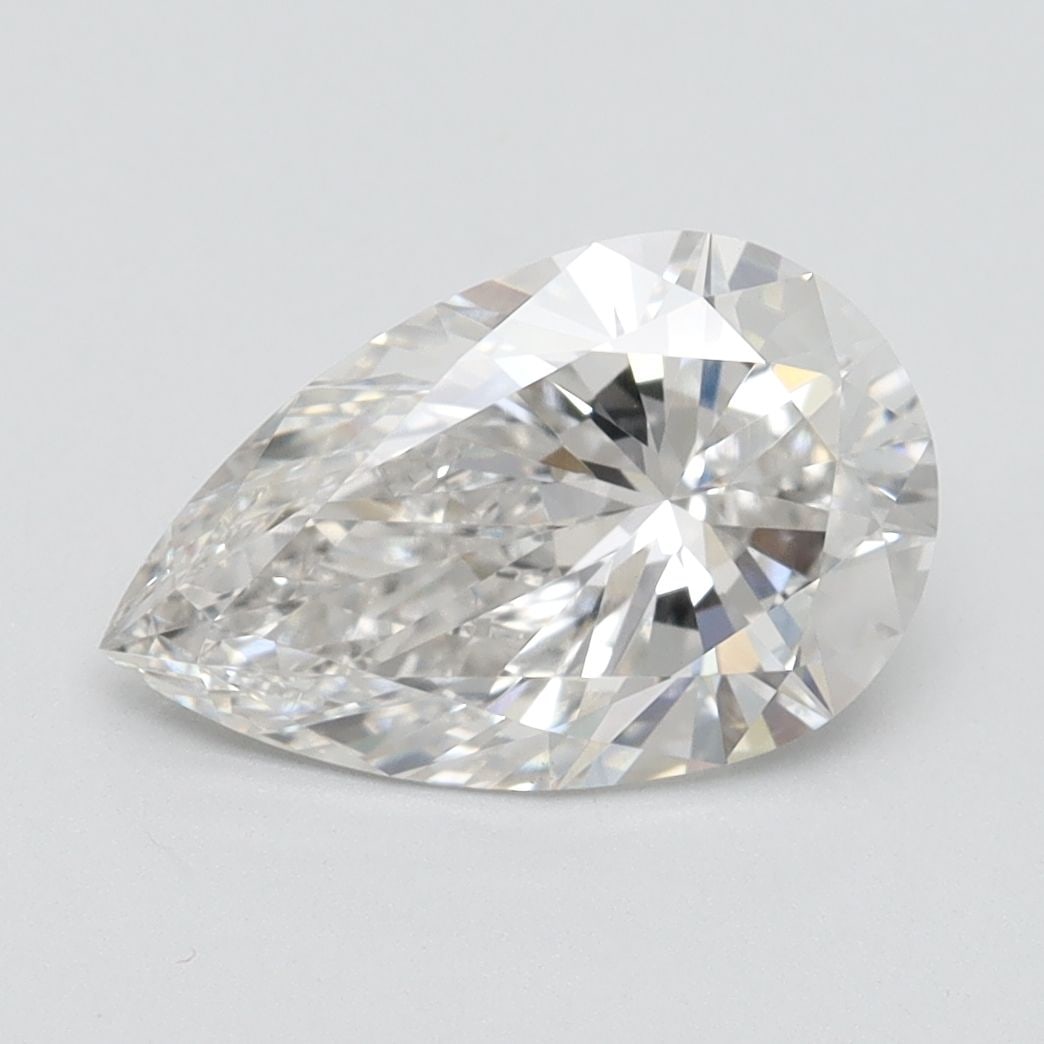 Loose Lab Diamond IGI Pear 2.1ct G VS1: Loose Lab Diamond IGI Pear 2.1ct G VS1 Lab-grown diamond of 2.1 carats, color G, and clarity VS1, certified by IGI. Features excellent polish and symmetry, with dimensions of 11.6L x 7.25W x 4.35H. It