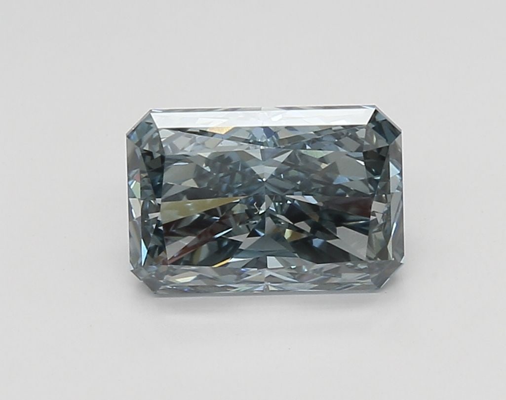 Loose Lab Diamond IGI Radiant 2.4ct Fancy Vivid Blue VS1: Loose Lab Diamond IGI Radiant 2.4ct Fancy Vivid Blue VS1 Loose lab-grown diamond, IGI certified, weighing 2.4ct, radiant cut, color Fancy Vivid Blue, clarity VS1, with excellent polish and symmetry. M