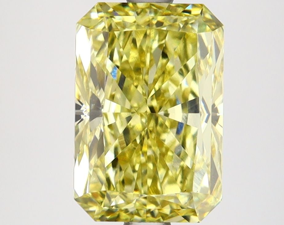 Loose Lab Diamond IGI Radiant 2.87ct Fancy Vivid Yellow VS1: Loose Lab Diamond IGI Radiant 2.87ct Fancy Vivid Yellow VS1 Loose Lab Diamond IGI Radiant, weighing 2.87ct, with Fancy Vivid Yellow color and clarity VS1. Polished excellently, measuring 9.8L x 6.63W