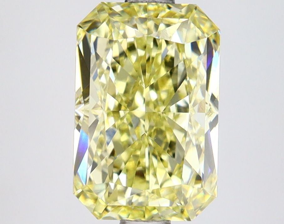 Loose Lab Diamond IGI Radiant 2.52ct Fancy Intense Yellow VVS2: Loose Lab Diamond IGI Radiant 2.52ct Fancy Intense Yellow VVS2 Loose Lab Diamond, 2.52ct, Radiant cut, Fancy Intense Yellow color, Clarity VVS2, certified by IGI, with excellent polish and symmetry, m