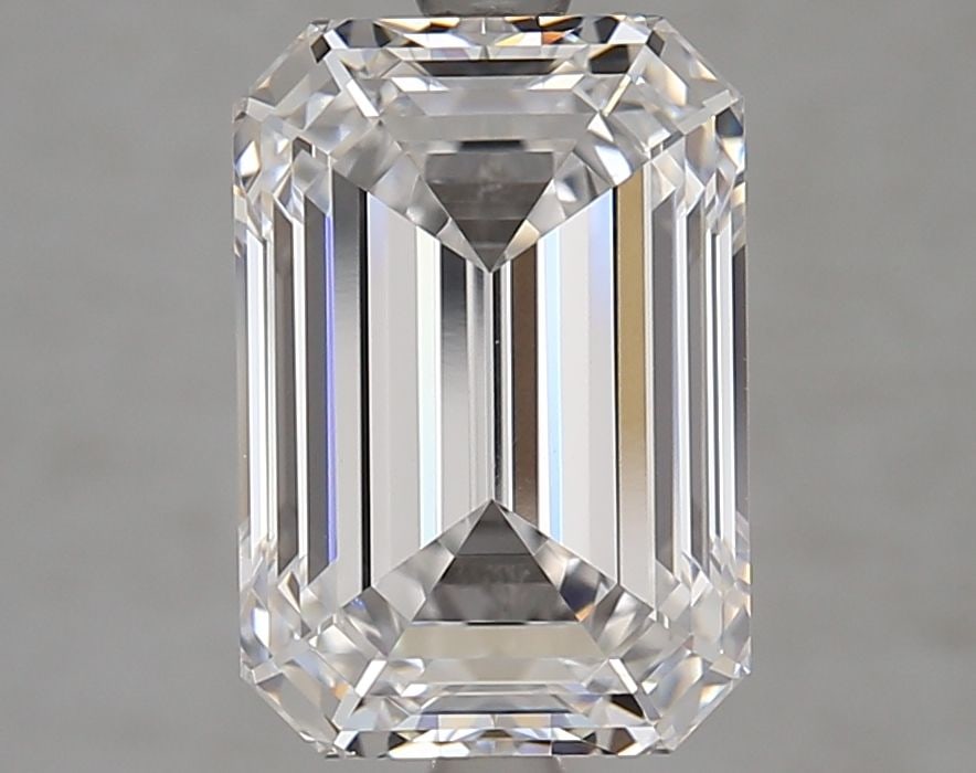 Loose Lab Diamond GIA Emerald 4.16ct E VVS2: Loose Lab Diamond GIA Emerald 4.16ct E VVS2 Loose Lab Diamond, 4.16ct, Emerald cut, Color E, Clarity VVS2, certified by GIA, with excellent polish and symmetry, measuring 10.93L x 7.57W x 5.03H. Item