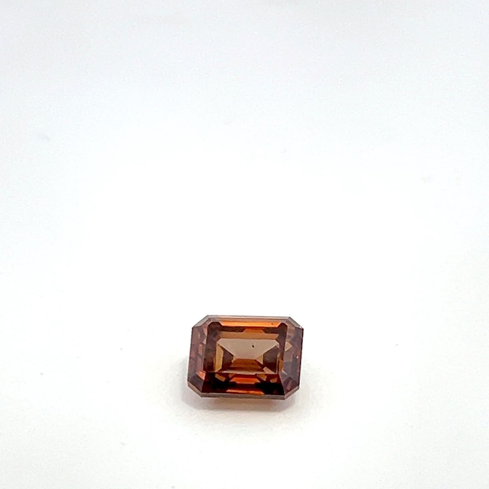 Loose Lab Diamond Asscher 3.22ct Fancy Orange SI1: Loose Lab Diamond Asscher 3.22ct Fancy Orange SI1 Loose lab-grown diamond, Asscher cut, 3.22ct, Fancy Orange color, SI1 clarity, VG polish and symmetry, measures 8.82L x 7.48W x 4.63H, with no certifi