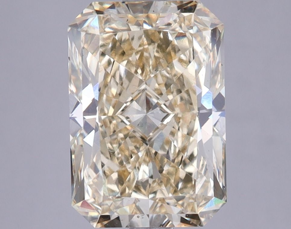 Loose Lab Diamond IGI Radiant 3.0ct Fancy Intense Yellow VS1: Loose Lab Diamond IGI Radiant 3.0ct Fancy Intense Yellow VS1 Loose Lab Diamond IGI Radiant, 3.0ct, in Fancy Intense Yellow color with VS1 clarity, featuring excellent polish and symmetry. Certified by