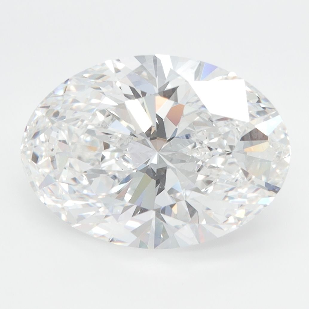 Loose Lab Diamond GIA Oval 4.07ct D VVS2: Loose Lab Diamond GIA Oval 4.07ct D VVS2 Loose Lab Diamond GIA Oval, weighing 4.07ct with a D color and VVS2 clarity, features excellent polish and symmetry, and measures 12.73L x 9.06W x 5.71H with G